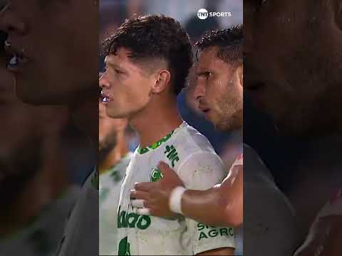 COMPAÃERISMO PURO EN SARMIENTO ð¤Guiacobini recibió apoyo tras el error en el gol de Atlético Tucumán COMPAÃERISMO PURO EN SARMIENTO ð¤Guiacobini recibió apoyo tras el error en el gol de Atlético Tucumán