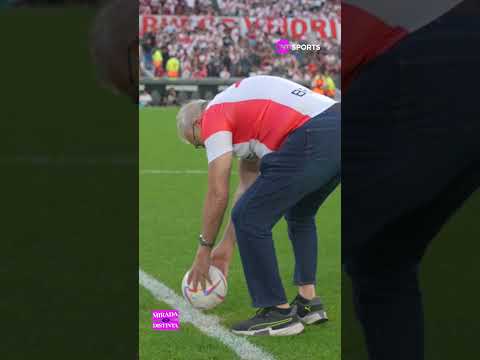 Durante River vs Banfield, los clientes de @bbva_argentina pudieron patear desde mitad de cancha Durante River vs Banfield, los clientes de @bbva_argentina pudieron patear desde mitad de cancha