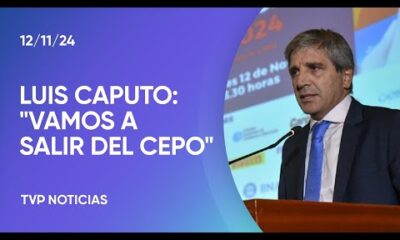 El ministro de Economía en la conferencia anual de FIEL