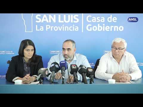 Nancy Sosa, Ministro de Seguridad, en conferencia de prensa Nancy Sosa, Ministro de Seguridad, en conferencia de prensa