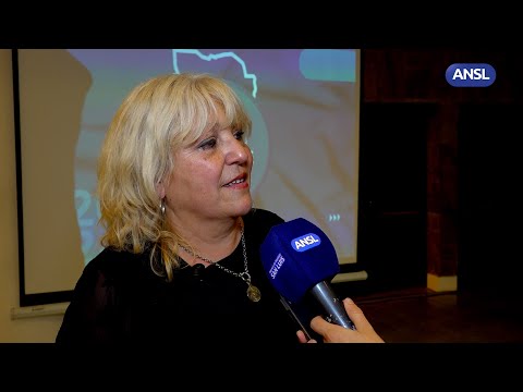 Patricia Caram, docente del año Patricia Caram, docente del año