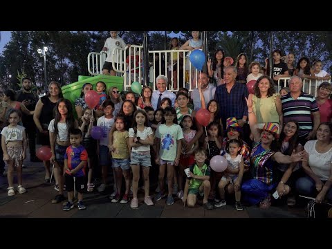 Claudio Poggi participa de la reinaguración de la plaza Sarmiento en Villa Mercedes Claudio Poggi participa de la reinaguración de la plaza Sarmiento en Villa Mercedes