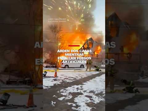 Explosión de fuegos artificiales destruye dos casas en Massachusetts Explosión de fuegos artificiales destruye dos casas en Massachusetts