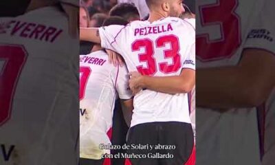 GOLAZO de Pablo Solari y ABRAZO de todo el equipo con Marcelo Gallardo ð¥¹â¤ï¸âð©¹