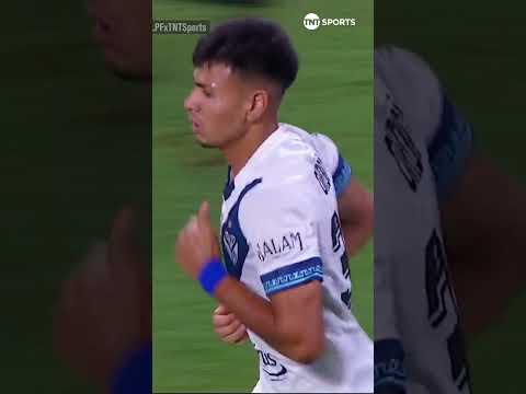 OrdoÃ±ez y Benedetti fueron a disputar la pelota y casi se pica ð¥