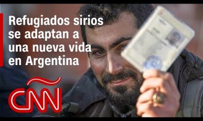 Refugiados sirios que huyeron del régimen de al-Assad se adaptan a una nueva vida en Argentina