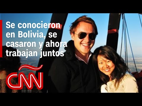 Se enamoró de ella en Bolivia. Luego dejó su trabajo corporativo y se fue a trabajar para ella