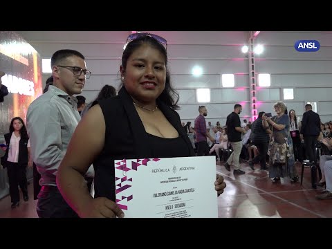 Testimonios de egresados de UprO Testimonios de egresados de UprO