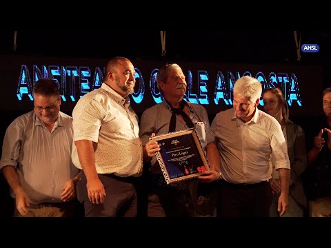 Claudio Poggi asiste a la Fiesta de la Calle Angosta Claudio Poggi asiste a la Fiesta de la Calle Angosta