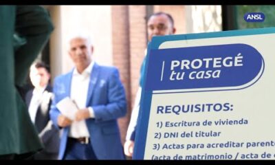 Claudio Poggi participa de la entrega de escrituras en el Molino Fénix