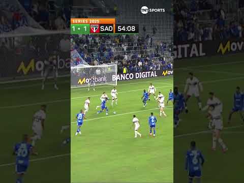 El saltito ð³ de Yannick Bolasie en su debut en Cruzeiro El saltito ð³ de Yannick Bolasie en su debut en Cruzeiro