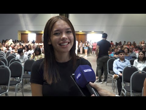 Brisa Castillo, beneficiaria de la ‘Beca al Mérito’ Brisa Castillo, beneficiaria de la ‘Beca al Mérito’