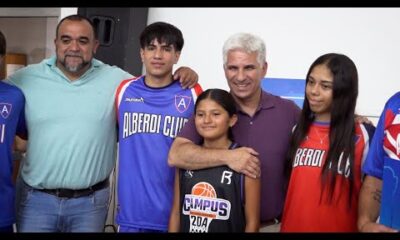 Claudio Poggi en entrega de decretos de proyectos sociales de ONG en Villa Mercedes