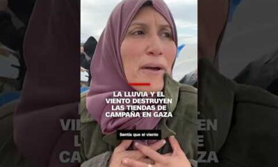 La lluvia y el viento destruyen las tiendas de campaña en Gaza