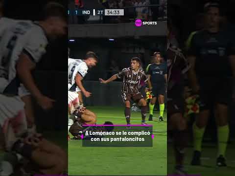 LomÃ³naco protestÃ³ una falta y casi se queda sin pantalones ð