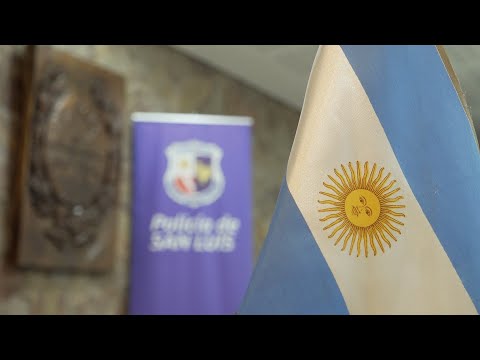 “Mi presencia aquí es un respaldo a la fuerza policial, en este caso a sus bomberos”