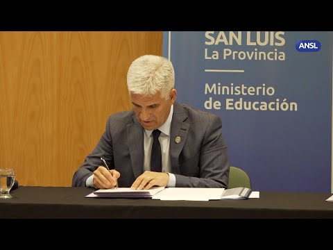 Poggi presentó la Beca Universal Superior BUS