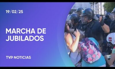 Tensión en la marcha de jubilados frente al Congreso