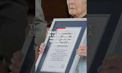 Tiene 108 años y es la peluquera más longeva, según récord Guinness