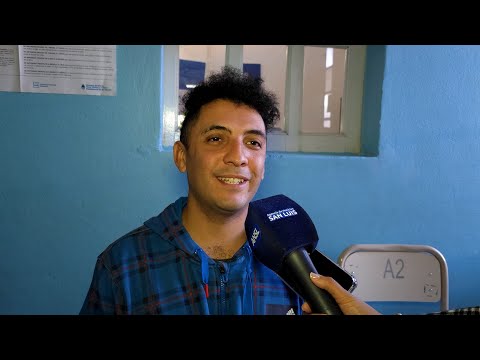 Lucas Mercado, presidente de la mesa 279 de la Escuela Normal ‘Juan Pascual Pringles’