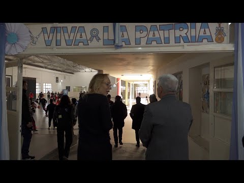 Poggi visitó el Centro Educativo N°3 ‘Eva Perón’