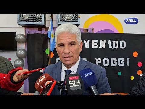 Claudio Poggi, gobernador de San Luis – Visitó el jardín de la escuela ‘Juan Pascual Pringles’