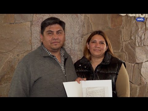 Pablo Camargo y Débora Asquinazi, vecinos del barrio 80 Viviendas