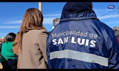 El Gobernador participó de la creación de una plazoleta en el barrio Gráfico