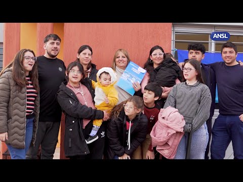 Laura Villegas, adjudicataria Laura Villegas, adjudicataria