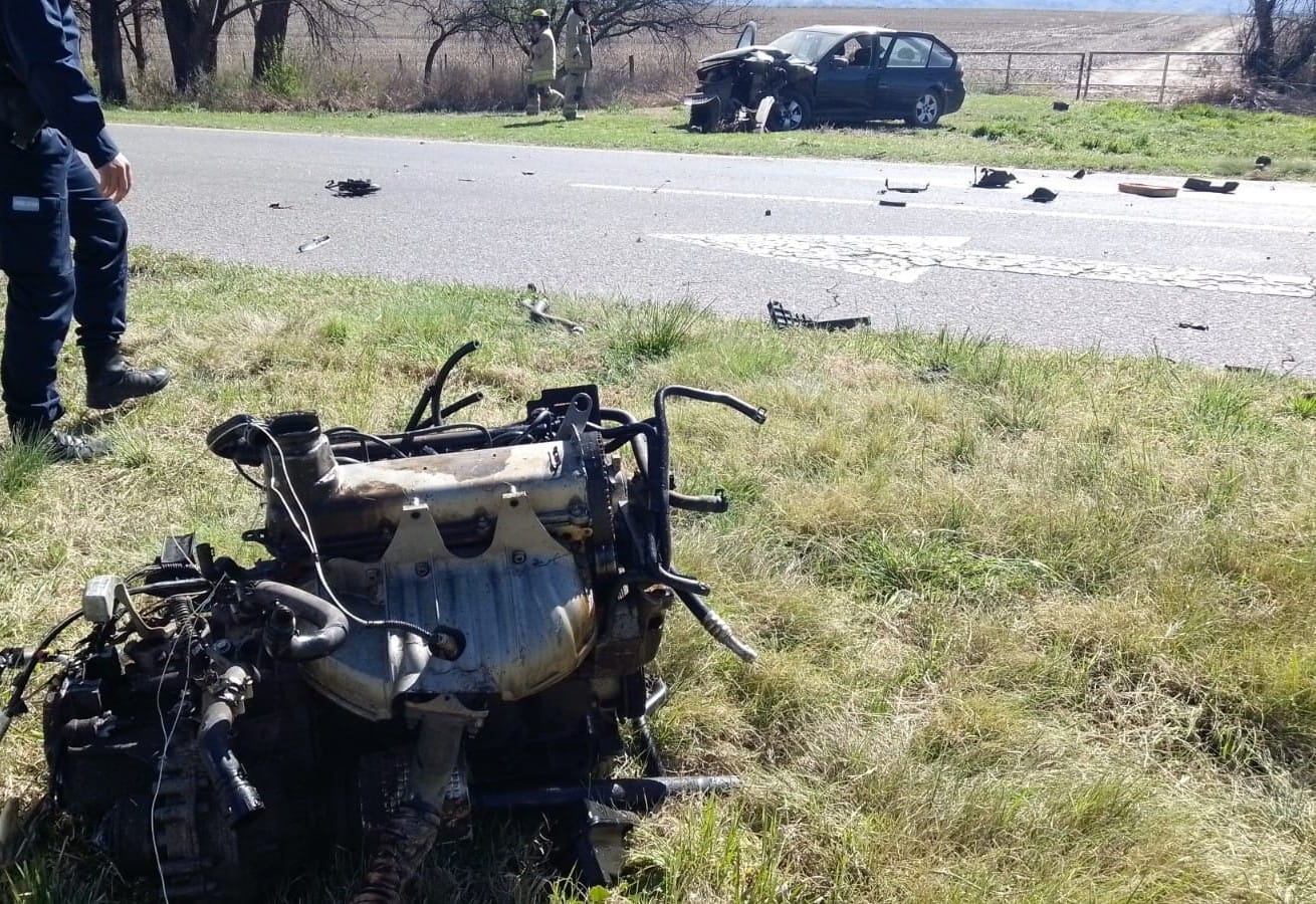 San Luis: Mujer chocó en la Ruta 9 tras distraerse con el celular