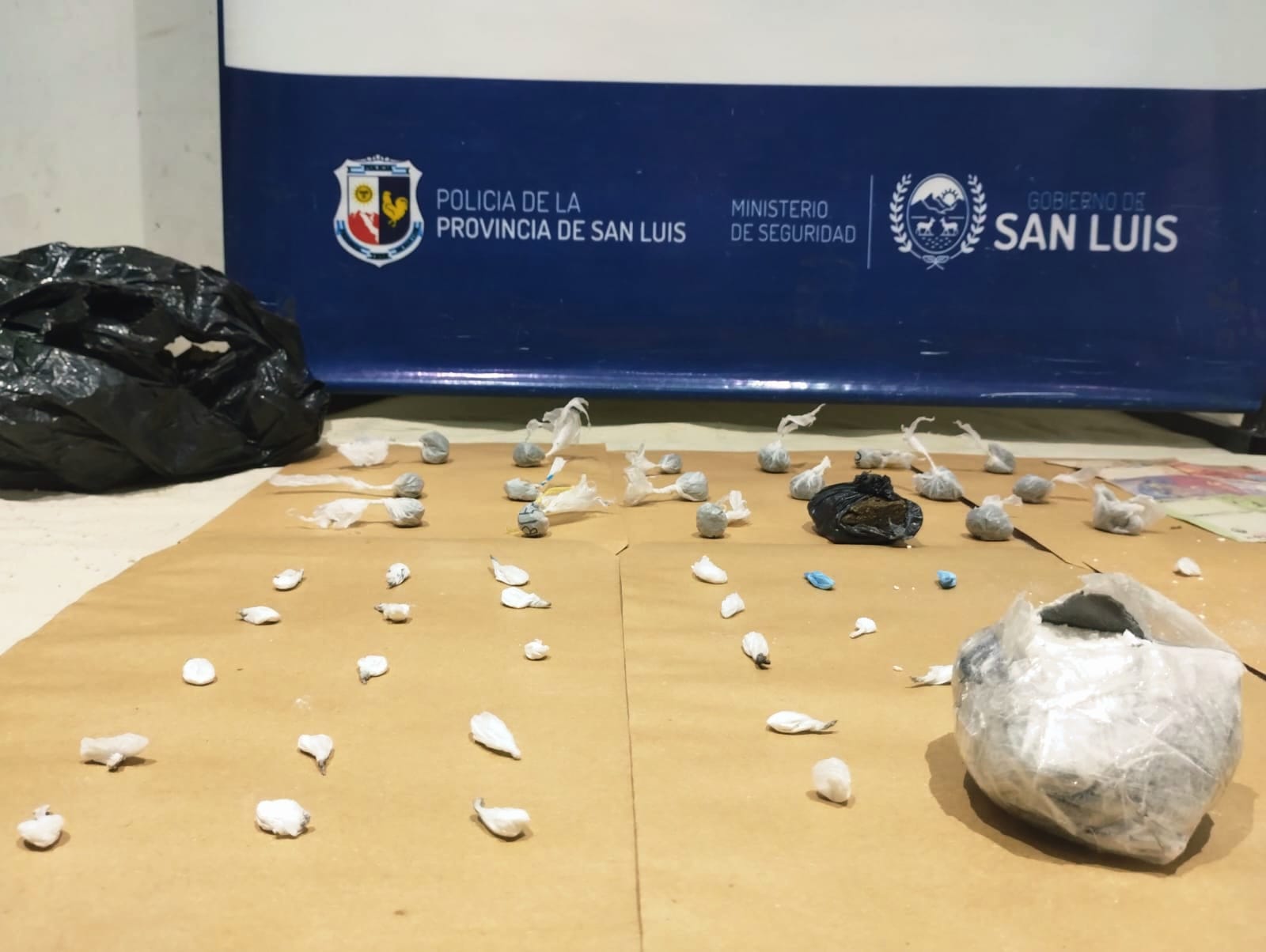 San Luis: Golpe al narco, incautan droga por  millones y caen dos detenidos