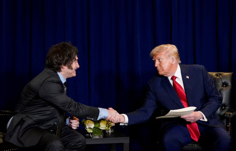 Argentina se hunde más en la deuda: EEUU negocia un swap por USD 20.000 millones y compra de bonos