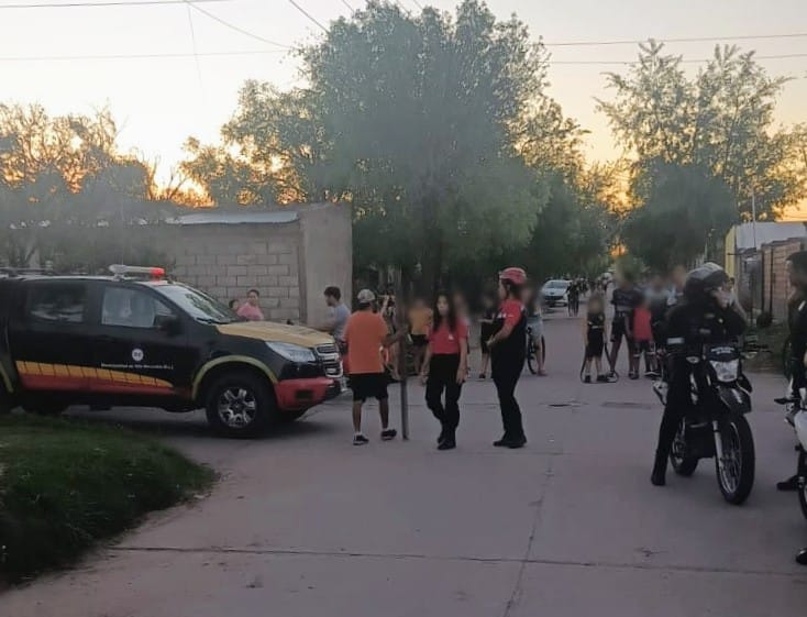 Dramático Rescate en Villa Mercedes: Un Niño de 7 Años Cayó a un Pozo Séptico Mientras Jugaba