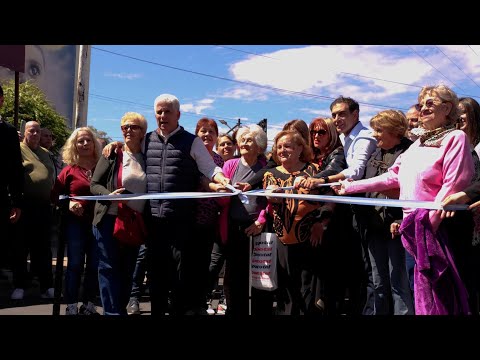 Gladys Paiva, vecina