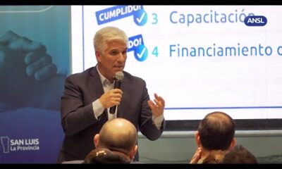 Poggi le habló a quienes formalizaron las actividades de sus colaboradores del Plan de Inclusión