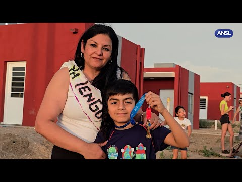 Alexandra Leyes, Adjudicataria