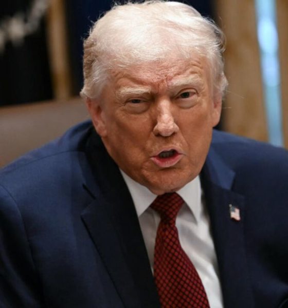 EEUU: el gobierno de Donald Trump aplica una tarifa de u$s 3.000 para los inmigrantes que se autodeporten