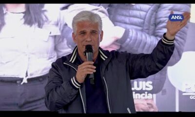 En un acto de reparación histórica, 20 familias de La Punta recibieron su casa