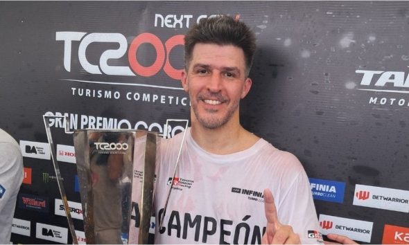 Matías Rossi se consagró campeón del TC2000