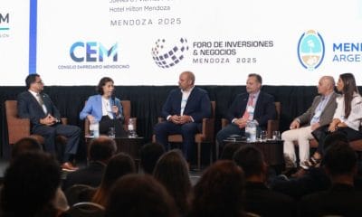 Toto Caputo pone un pie en la AGN con la abogada que echaron del Ciudad por saltarse el corralito