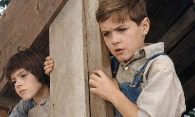 Una chica de 30 años vendía billetes de avión: se tomó dos años libres y escribió una de las novelas más relevantes de la historia