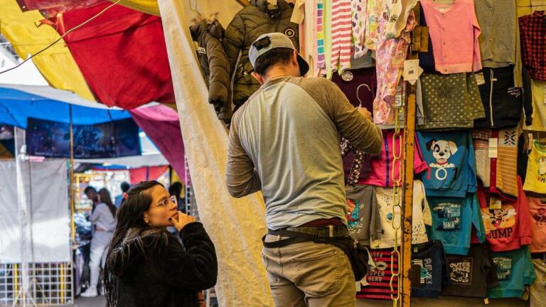 Norte Grande: el trabajo independiente crece como una "válvula de escape" frente al colapso del empleo formal