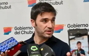 Torres tomó distancia de la polémica en Rawson