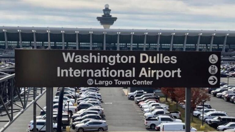 A días del Mundial 2026, EEUU endurece controles en aeropuertos para frenar el ingreso del ébola