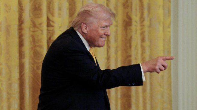 Donald Trump amenazó a Irán: "Si no hay acuerdo, comienzan los bombardeos"