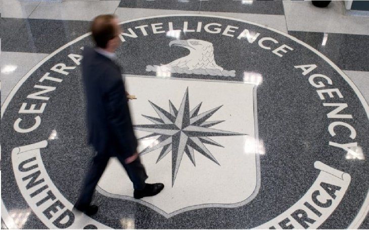 El director de la CIA viajó a Cuba en medio de una fuerte escalada del conflicto con Donald Trump