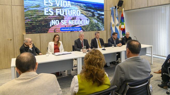 El gobierno de La Pampa judicializó la ley de Glaciares