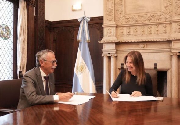 El Gobierno simplificó el trámite para la matriculación de médicos egresados de universidades nacionales