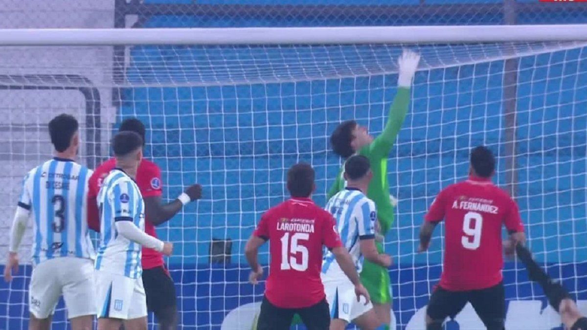 El insólito blooper que dejó a Racing afuera de la Copa Sudamericana