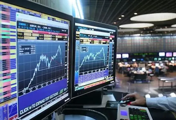 El riesgo país cae a mínimos de 2018 y se acerca a los 500 puntos
